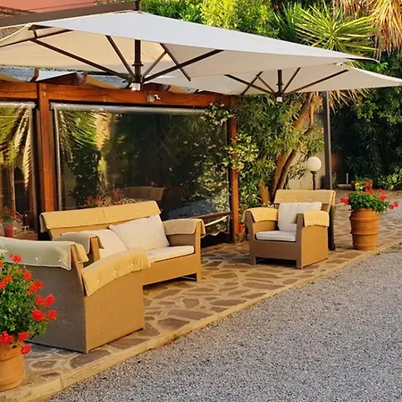 Lavanda Seaside And Pool